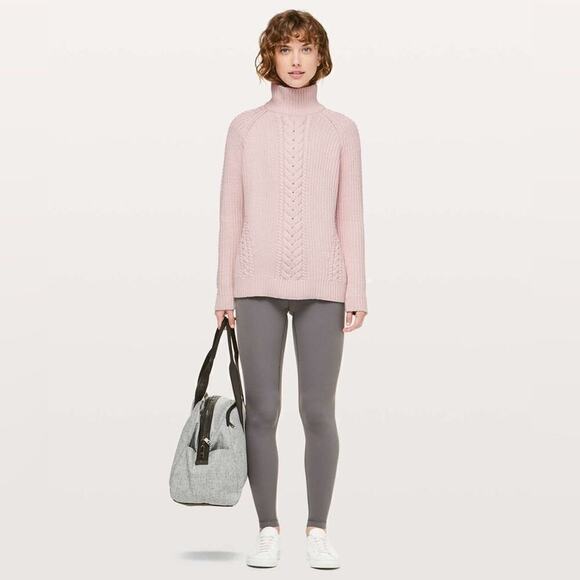 Lululemon Bring The Cozy Turtleneck in Misty Pink Size 6. - Picture 1 of 16
